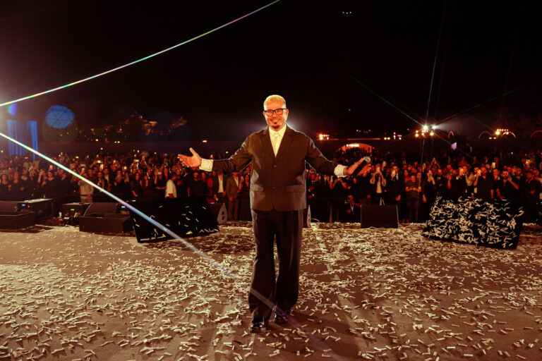 Amr Diab, Abu Dhabi 2025