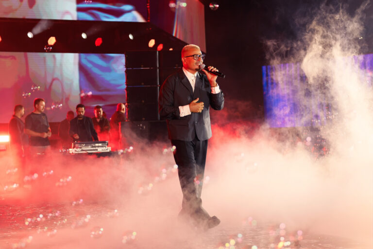 Amr Diab, Abu Dhabi 2025