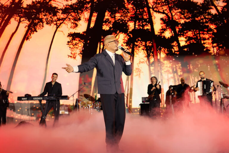 Amr Diab, Abu Dhabi 2025