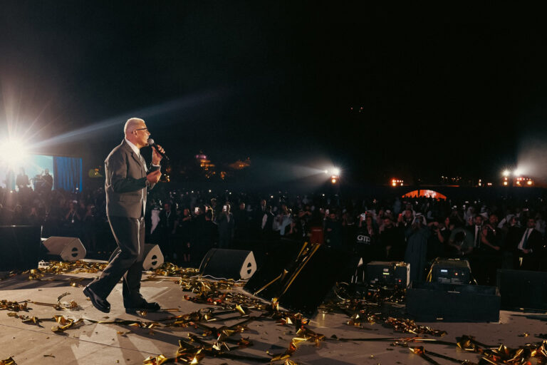 Amr Diab, Abu Dhabi 2025